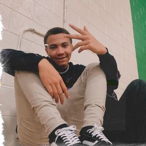 Meet your Posher, Hunter